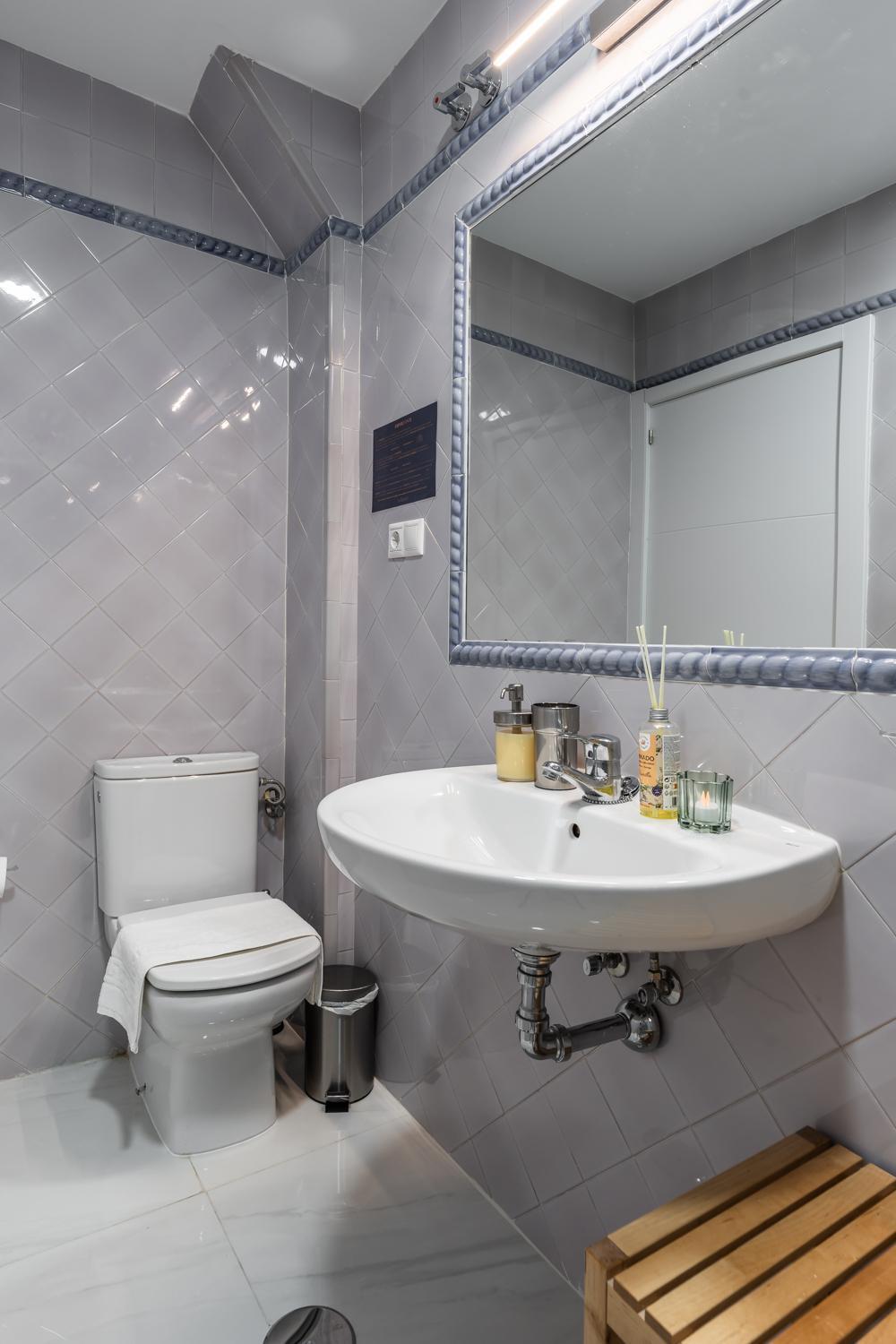 Tuguest Alhamar Apartment Granada Buitenkant foto