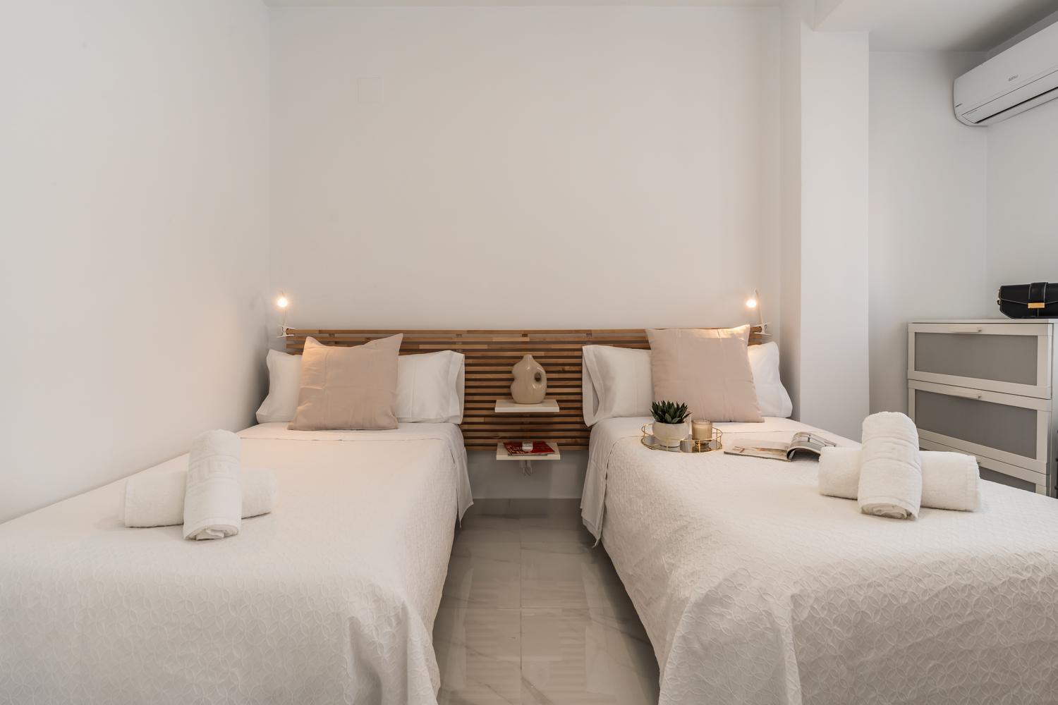 Tuguest Alhamar Apartment Granada Buitenkant foto